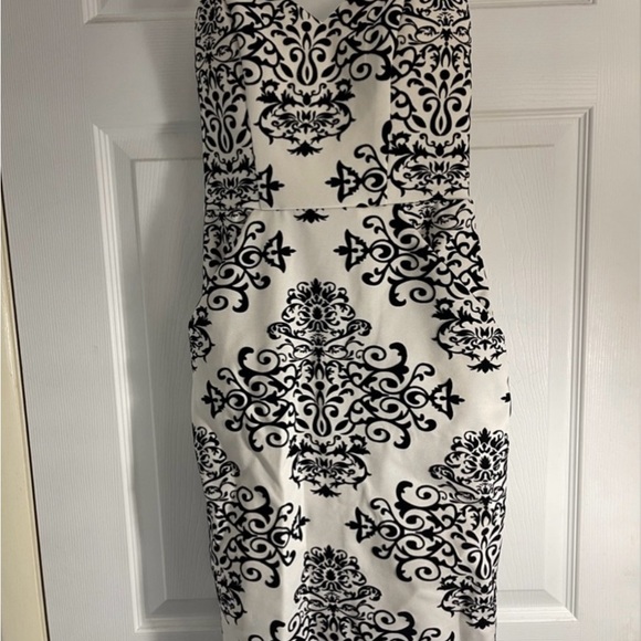 Macy's Black and White Midi Dress - Picture 1 of 4